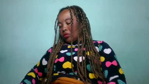 Snapshot of alypierette chatting on 21, 7, 2026 alypierette online show from 21, 7, 2026