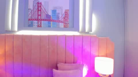 Alys  online show from 9, 10, 2025