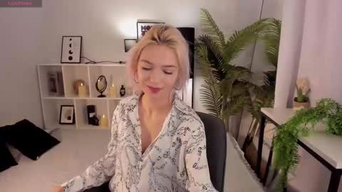 Alysia online show from 15, 9, 2025