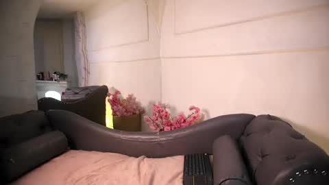 alyssa_joness online show from 29, 5, 2026