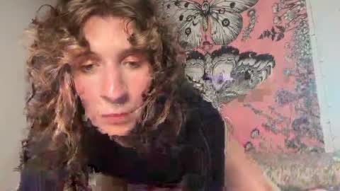 Alyssa online show from 29, 4, 2026