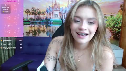 Alyy online show from 8, 1, 2025
