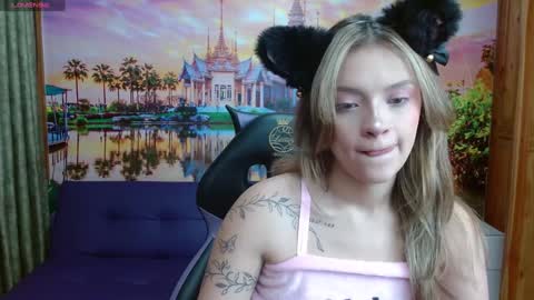 Alyy online show from 11, 1, 2025