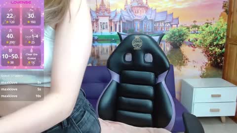 Alyy online show from 5, 2, 2025