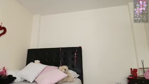 Isabella online show from 8, 2, 2025