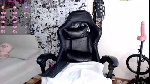 Amad Passer x guests   Independent model online show from 16, 4, 2026