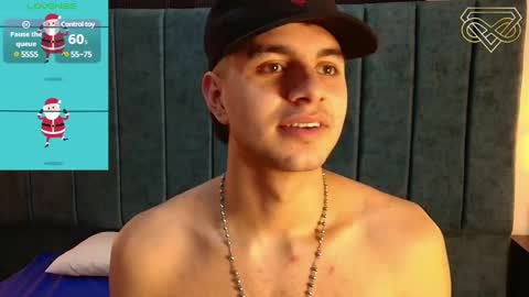 Snapshot of amadeo_wild chatting on 27, 12, 2024 Amadeo Wild online show from 27, 12, 2024