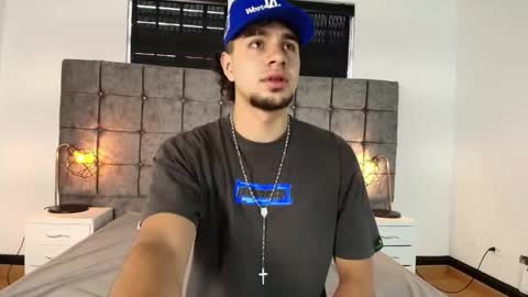 Snapshot of amadeo_wild chatting on 7, 3, 2025 Amadeo Wild online show from 7, 3, 2025