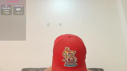 Snapshot of amadeo_wild chatting on 4, 10, 2025 Amadeo Wild online show from 4, 10, 2025