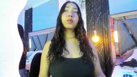 Snapshot of amaia_a chatting on 22, 6, 2026 amaia_a online show from 22, 6, 2026