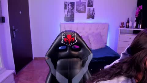 Snapshot of amaia_daniells chatting on 5, 1, 2025 B I A N C A online show from 5, 1, 2025