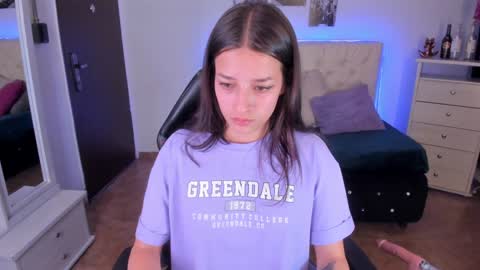 Snapshot of amaia_daniells chatting on 15, 1, 2025 B I A N C A online show from 15, 1, 2025