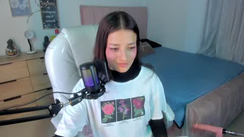 Snapshot of amaia_daniells chatting on 6, 2, 2025 B I A N C A online show from 6, 2, 2025