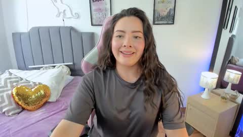 Hi Im AmaiaHelp me reach 100 likes online show from 4, 3, 2026