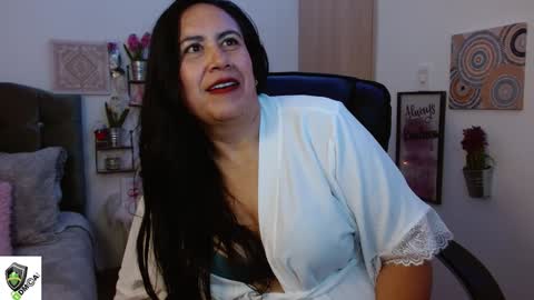 AMALIA online show from 1, 1, 2025