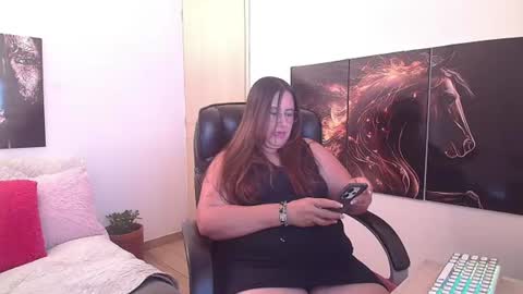 Snapshot of amalia_brunette chatting on 28, 7, 2026 AMALIA online show from 28, 7, 2026