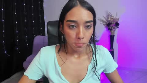 Snapshot of amalia_cruss chatting on 11, 12, 2024 Amalia cruss online show from 11, 12, 2024