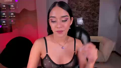 Snapshot of amalia_cruss chatting on 11, 9, 2025 Amalia cruss online show from 11, 9, 2025