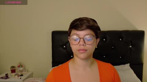         online show from 10, 3, 2025