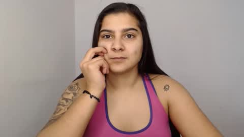 Snapshot of amanda5star chatting on 10, 1, 2025 The queen of the biceps online show from 10, 1, 2025