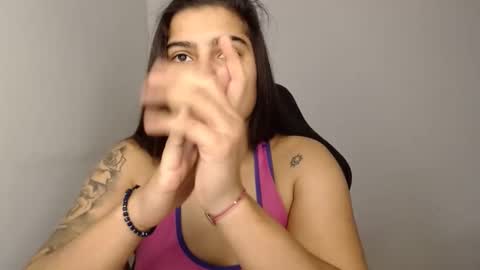 Snapshot of amanda5star chatting on 10, 1, 2025 The queen of the biceps online show from 10, 1, 2025