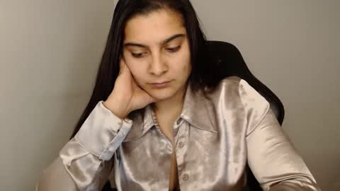 Snapshot of amanda5star chatting on 25, 1, 2025 The queen of the biceps online show from 25, 1, 2025