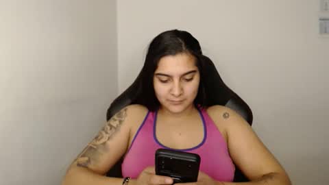 Snapshot of amanda5star chatting on 7, 2, 2025 The queen of the biceps online show from 7, 2, 2025