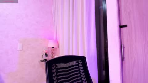 Luisa online show from 12, 2, 2025