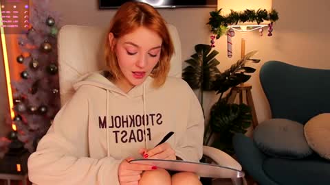 Amanda  fox online show from 21, 12, 2024