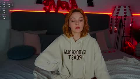 Amanda  fox online show from 23, 2, 2025