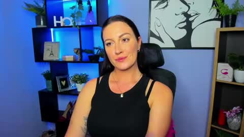 Snapshot of amanda_burn chatting on 29, 4, 2026 Amanda online show from 29, 4, 2026