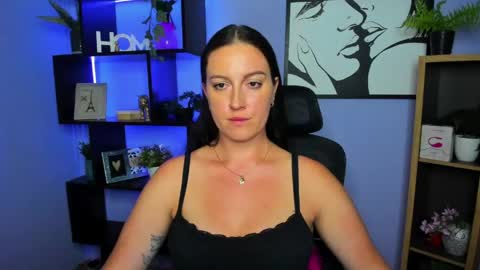 Snapshot of amanda_burn chatting on 11, 5, 2026 Amanda online show from 11, 5, 2026