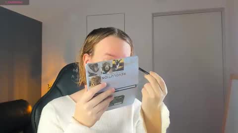 Hi im Amanda online show from 22, 10, 2025