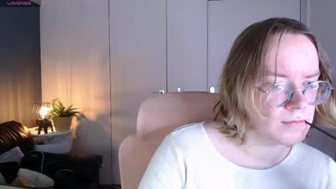Hi im Amanda online show from 8, 5, 2026