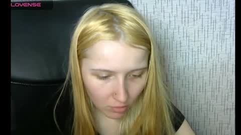 Snapshot of amanda_sherr chatting on 23, 12, 2024 Amanda online show from 23, 12, 2024