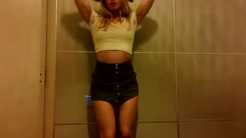 Snapshot of amanda_style chatting on 7, 12, 2024 amanda_style online show from 7, 12, 2024