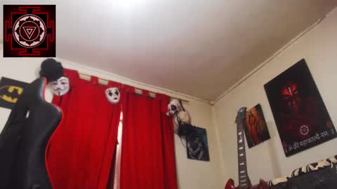 Amanda Valeska online show from 12, 1, 2025