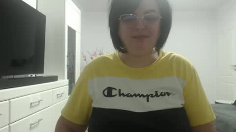 Snapshot of amandamuller1982 chatting on 5, 2, 2025 Anda online show from 5, 2, 2025