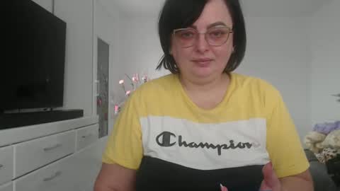 Snapshot of amandamuller1982 chatting on 6, 2, 2025 Anda online show from 6, 2, 2025