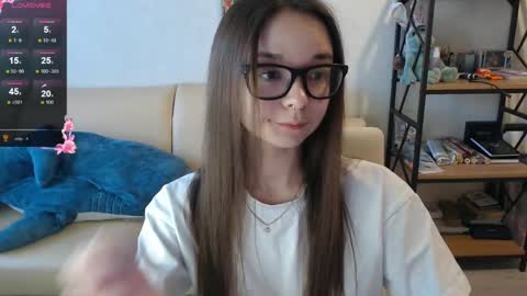 Mila online show from 11, 12, 2024