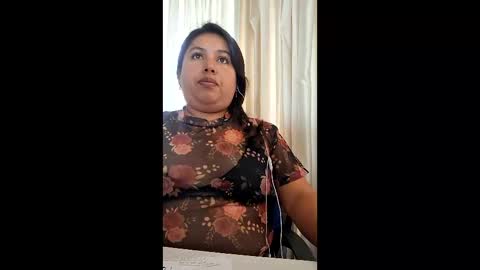 --AMAPOLA-- online show from 2, 3, 2026