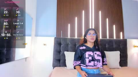 Snapshot of amara_lune chatting on 14, 6, 2026 online show from 14, 6, 2026