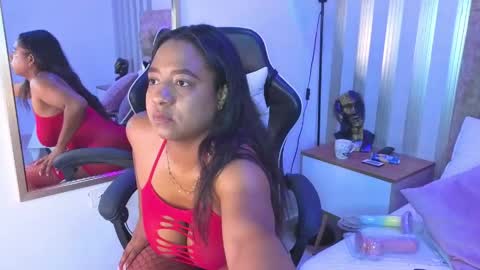Snapshot of amara_queen_ chatting on 6, 5, 2026 Amara online show from 6, 5, 2026