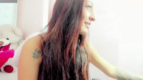 Snapshot of amarantha_milk2 chatting on 7, 5, 2026 amarantha online show from 7, 5, 2026