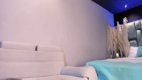 Snapshot of amarettho chatting on 4, 1, 2025 Emily online show from 4, 1, 2025