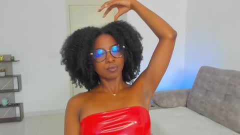 Snapshot of amatiistur chatting on 4, 12, 2025 Tammy online show from 4, 12, 2025