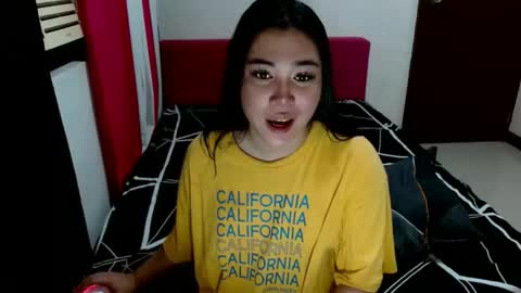 AmayaIsabella online show from 5, 10, 2025