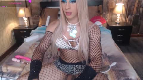 Sharlot online show from 3, 3, 2025