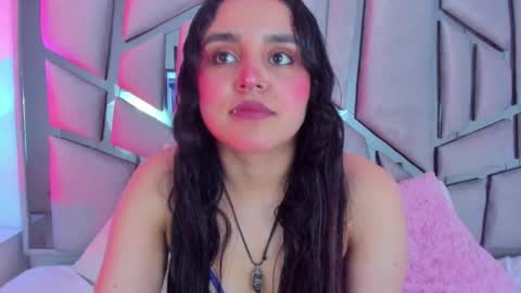 Snapshot of ambar_devon chatting on 18, 2, 2025 online show from 18, 2, 2025