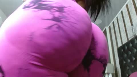 Ambar Jones online show from 7, 11, 2025